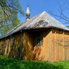 Zanurz się w historię dworków z Nocy i dni i ich tajemnice