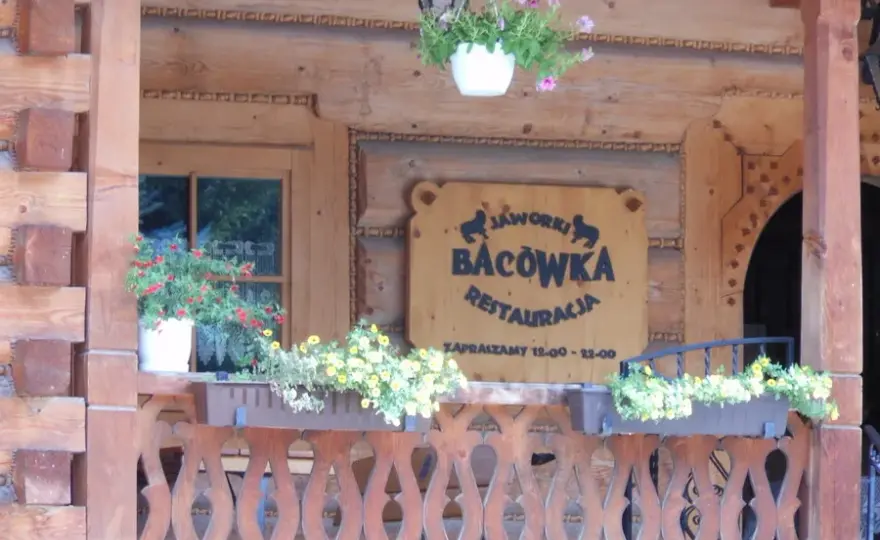 Restauracja Bacówka Jaworki – pyszne jedzenie i wyjątkowa atmosfera