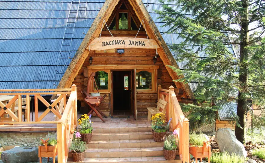 Bacówka na Jamnej - idealne miejsce na relaks i przygody w górach